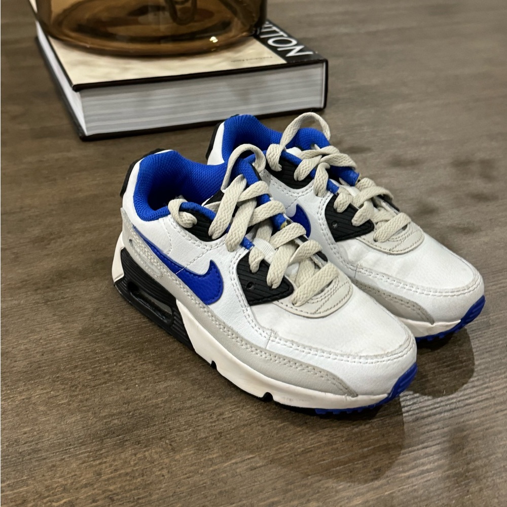 Nike AirMax 12